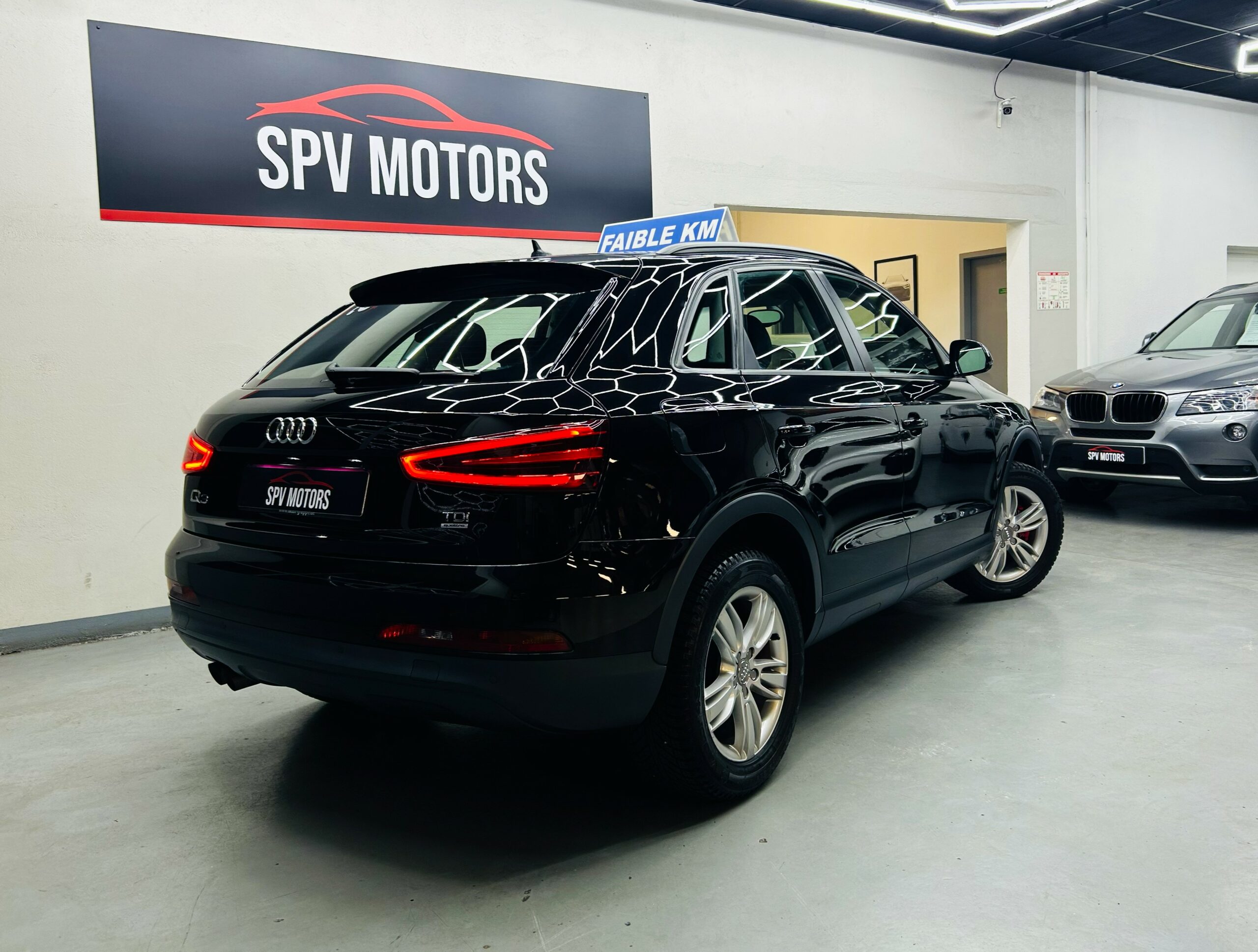AUDI Q3 – Image 2