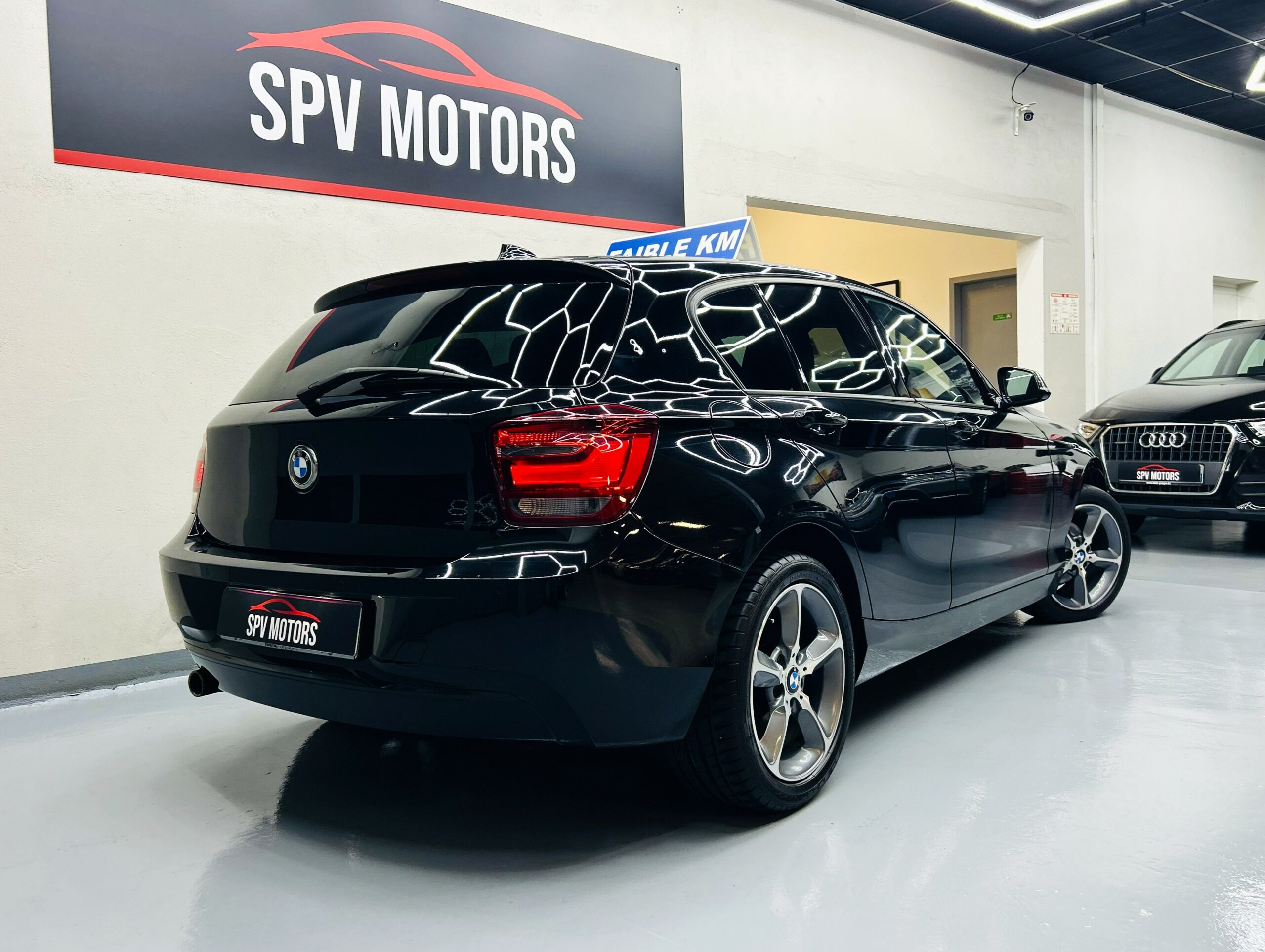 BMW SERIE 1 – Image 2