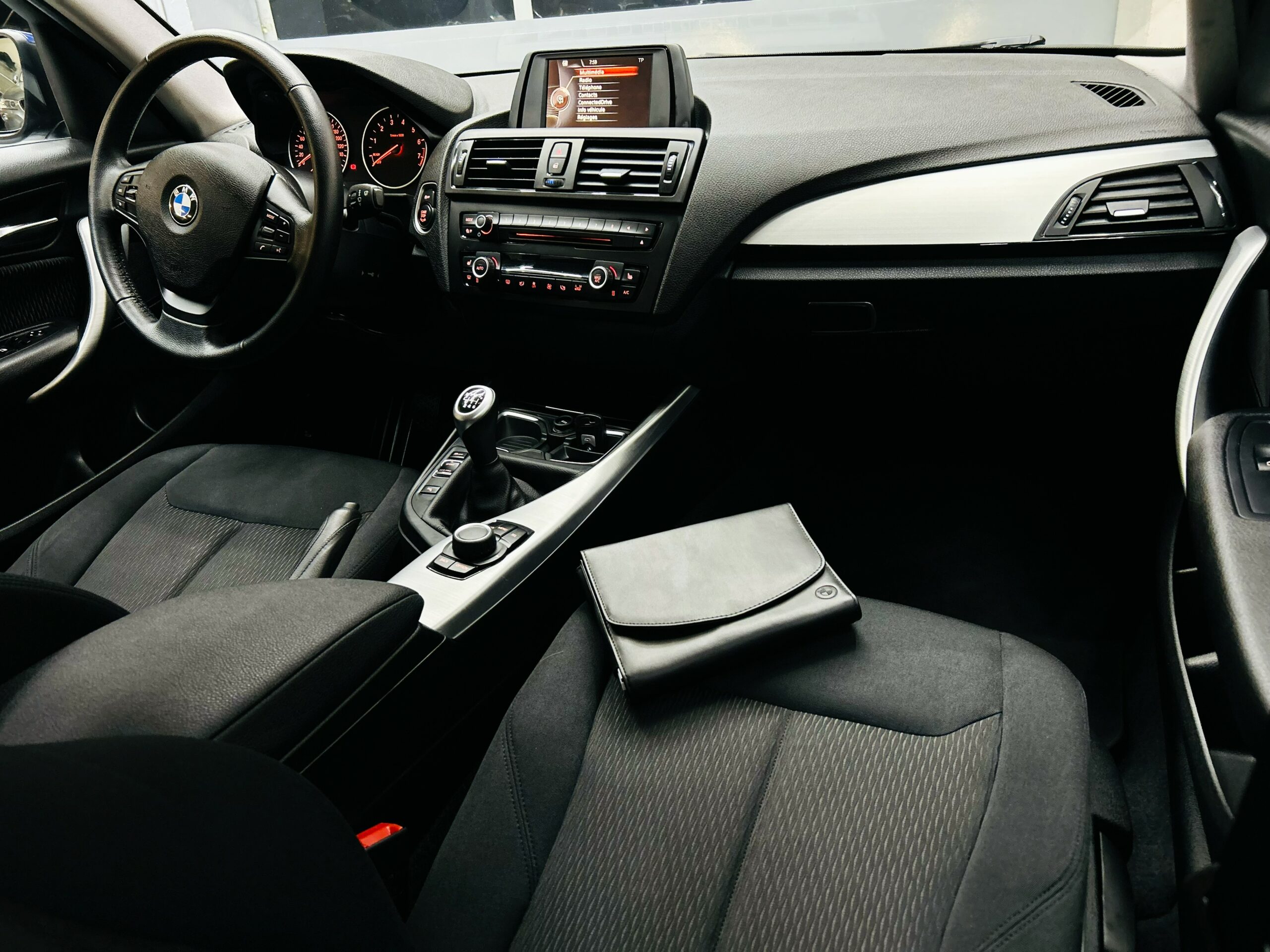 BMW SERIE 1 – Image 3