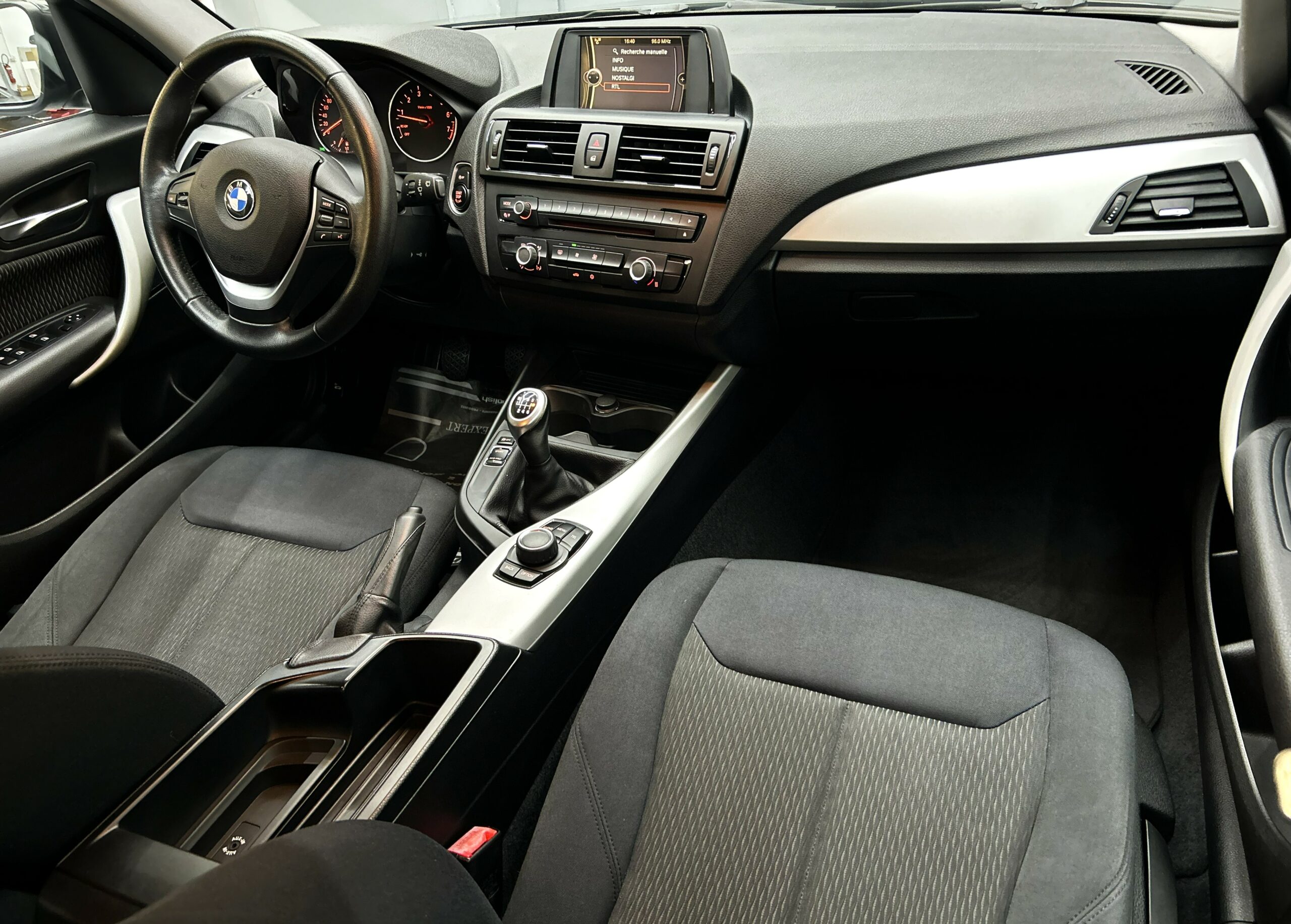 BMW SERIE 1 – Image 3