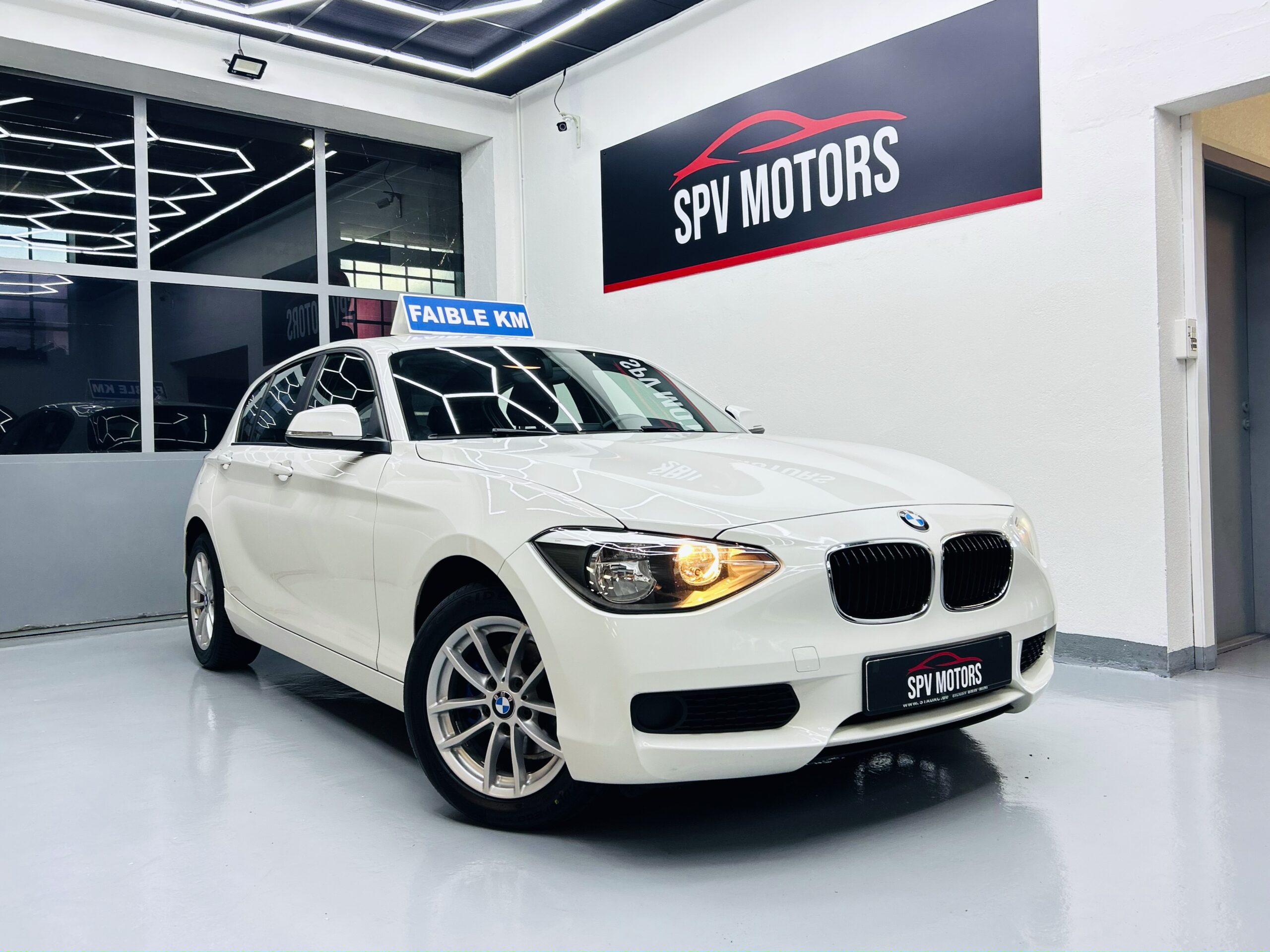 BMW SERIE 1